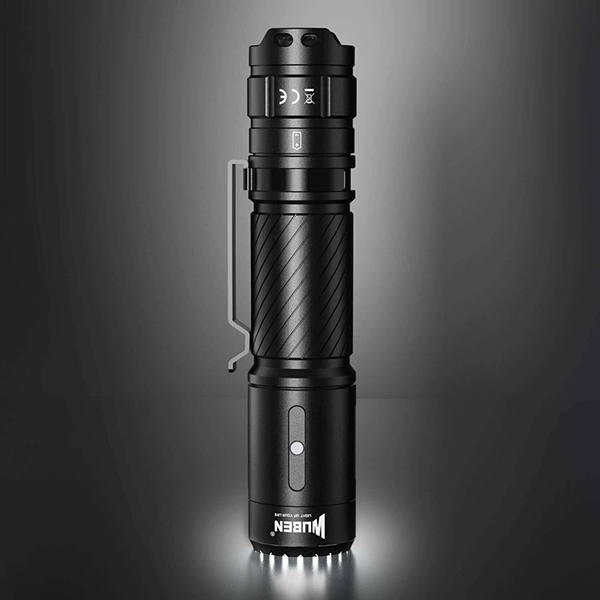 C3 1200 流明手电筒